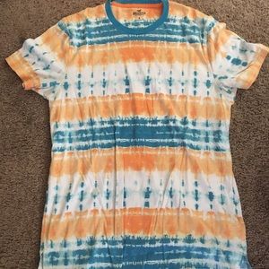 Hollister t shirt. Size: M. Used, like new.